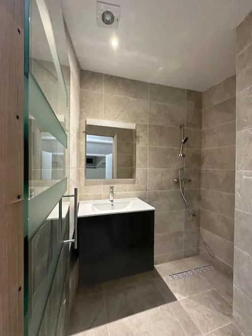 Appartement Entier Full Equipe Charleroi
